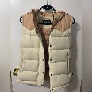 Patagonia Bivy Hooded Vest - Women’s size Medium